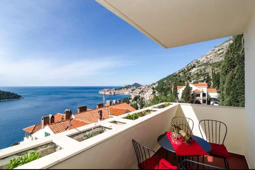 Apartment Zlatni Potok - Best View Of The Old Town Dubrovnik Eksteriør bilde